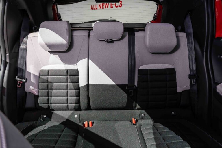 Задната седалка на Citroën ë-C3