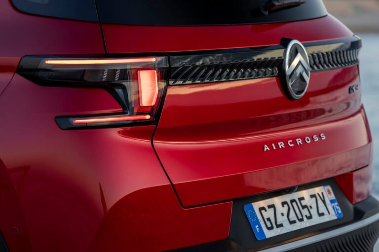 Задните светлини на Citroën ë-C3 Aircross