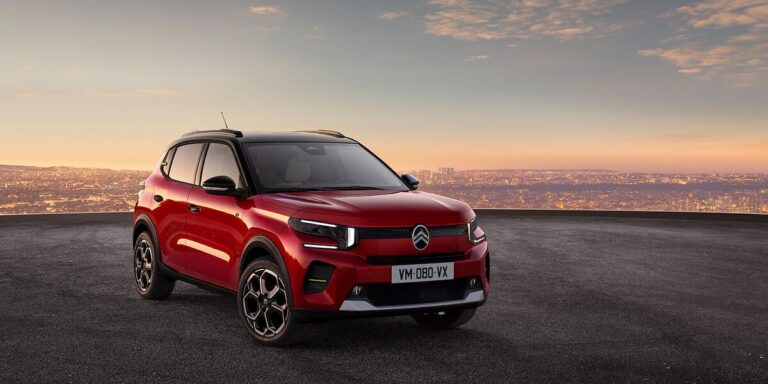 Citroën ë-C3, червен, отпред