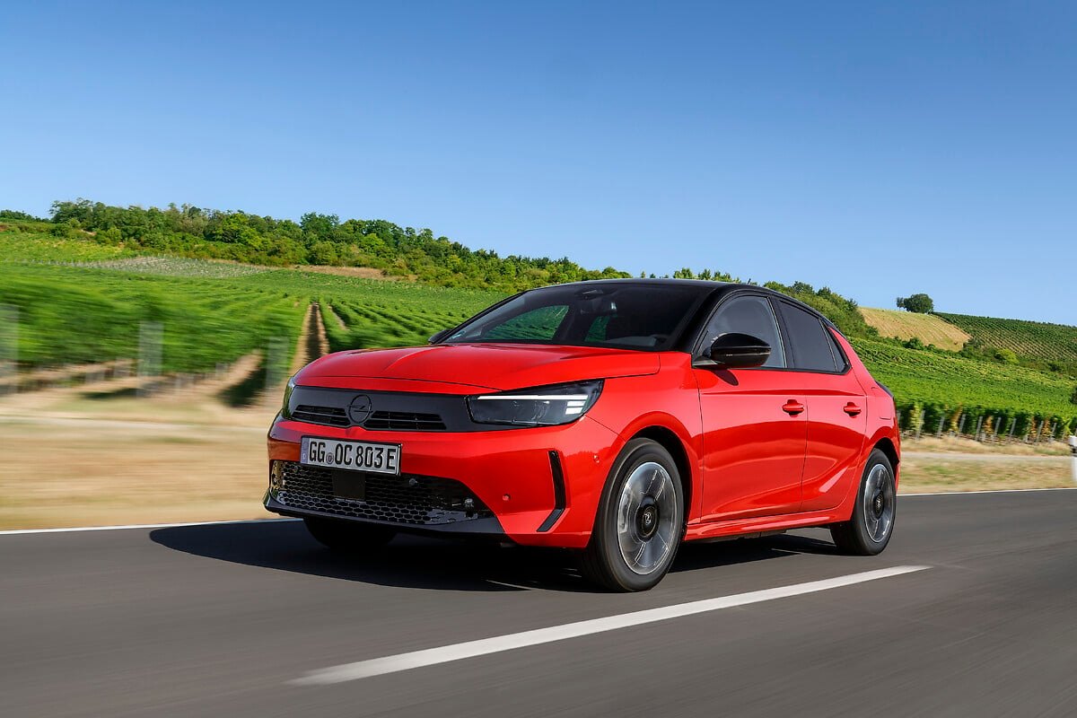 Opel Corsa Electric в движение