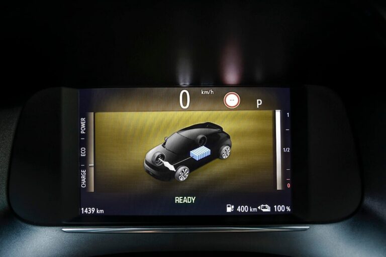 Дигиталното табло на Opel Corsa Electric